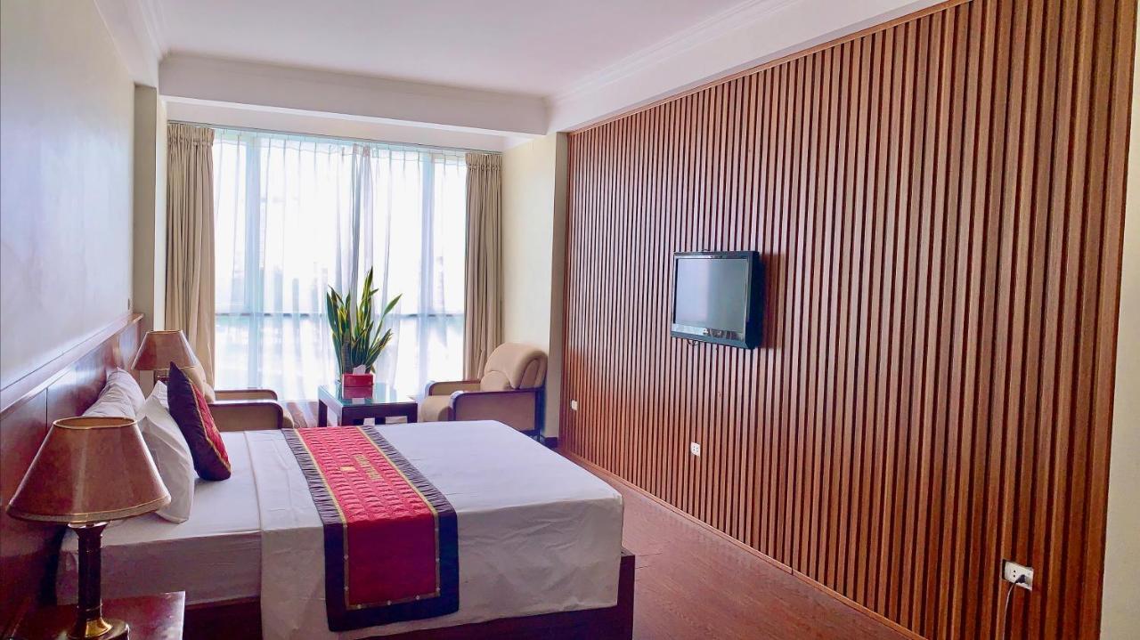Hanz Regal Hotel Hanoi Exterior photo
